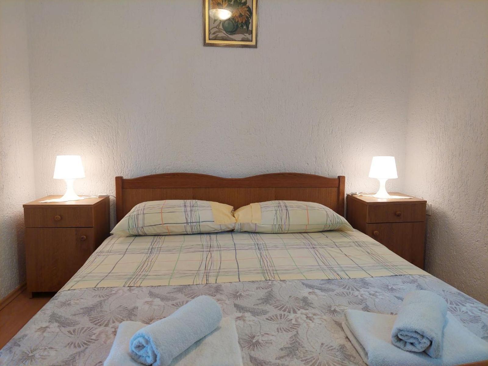 Apartments Hodanic Krk Town Rum bild